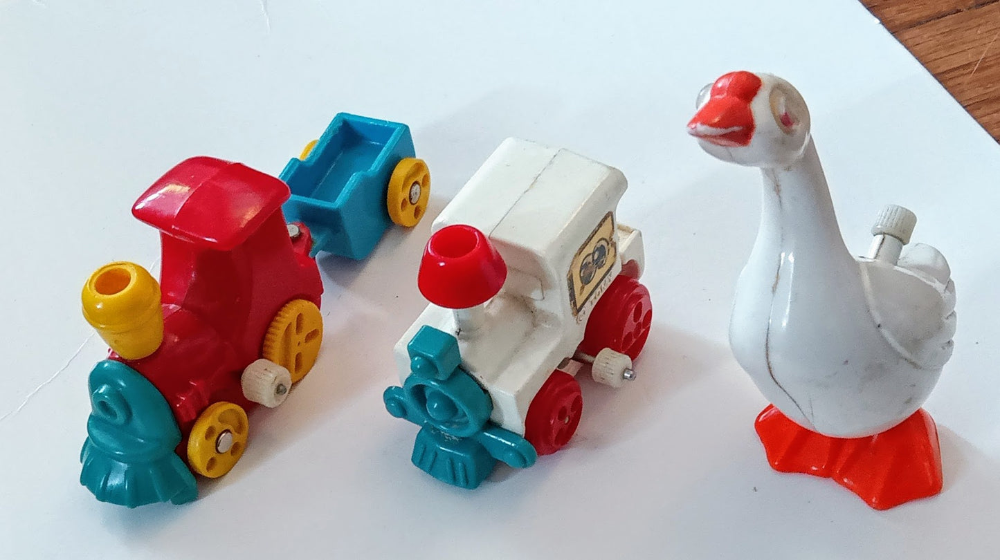 Tomy wind up toy set - Goose and Train Engines