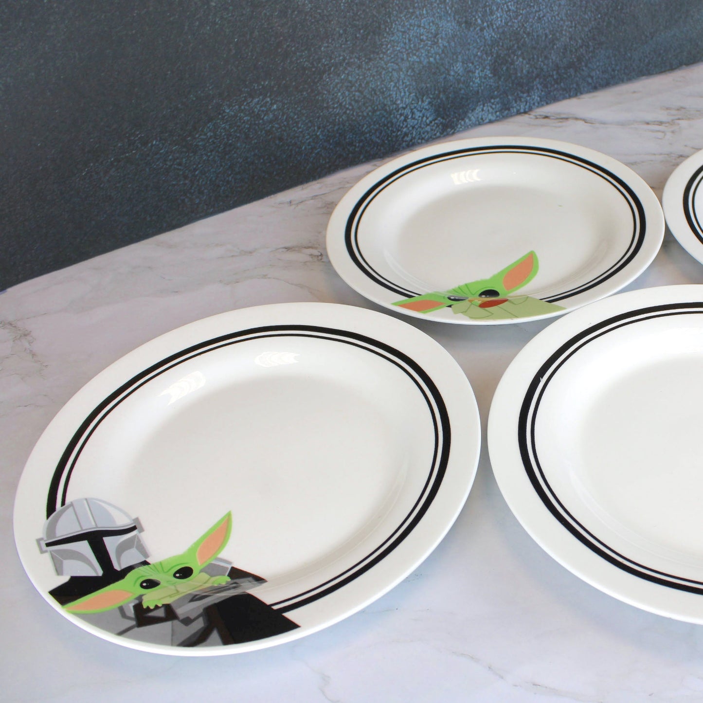 Star Wars Grogu & Mandalorian Ceramic Plate Set 4-Piece