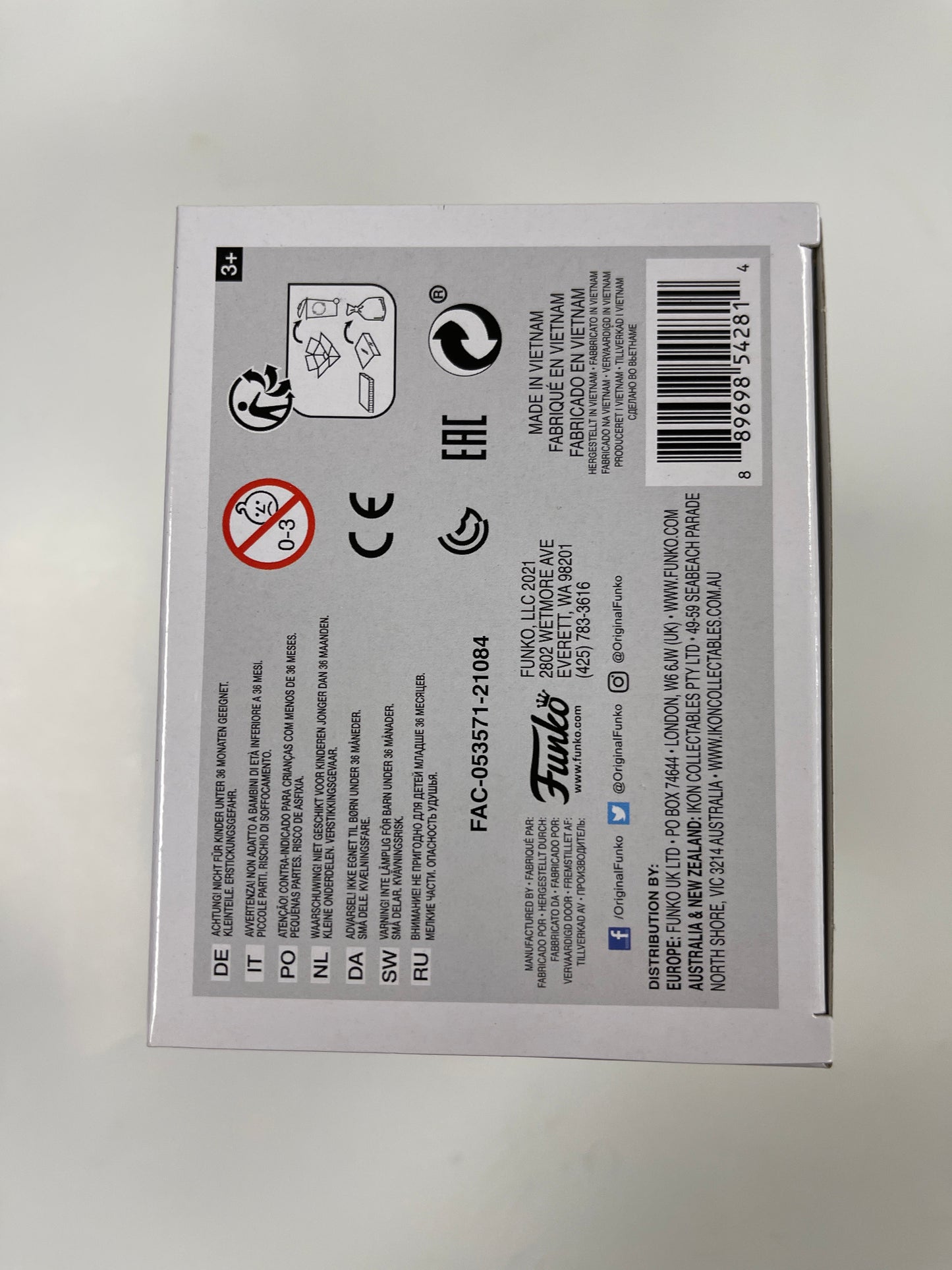 Marvel Funko Pop! - Sam Wilson Captain America #819 GameStop Exclusive