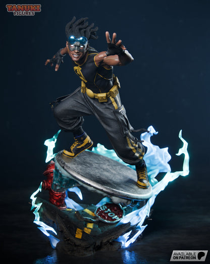DC Comics Statue - Static Shock (1:6 Scale & Bust)