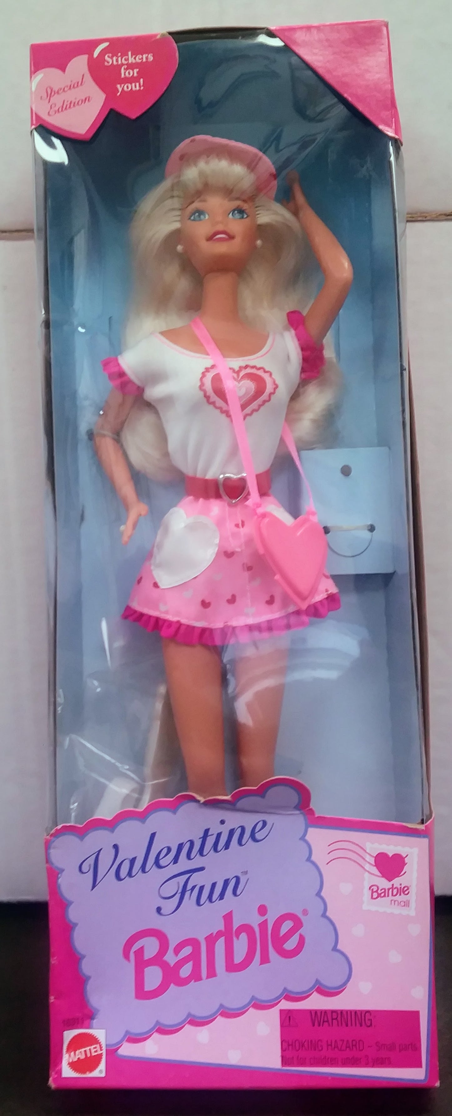 Barbie Doll - Valentine Fun Barbie (1996)