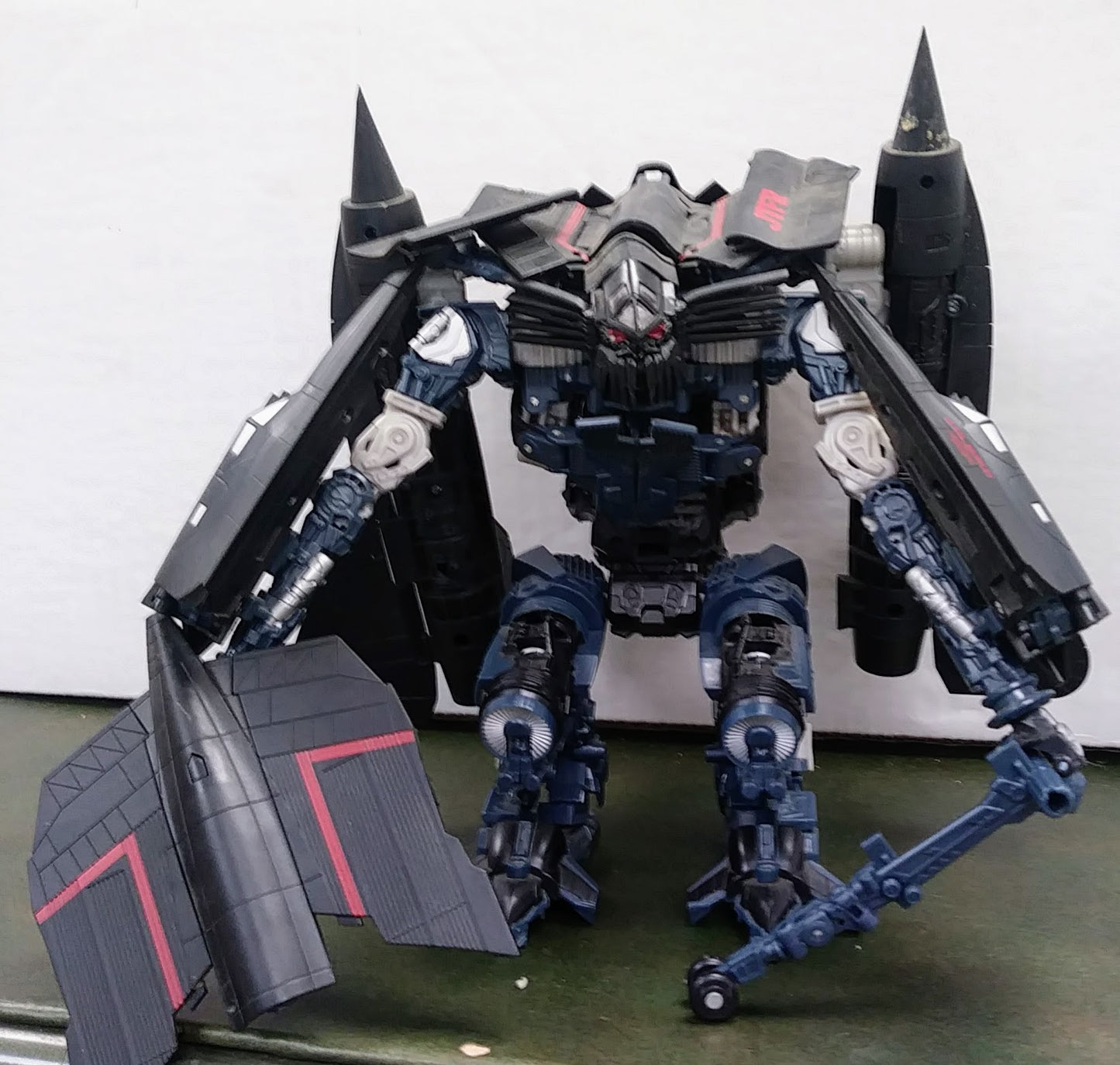 Transformers action figure - Autobot Jetfire (Leader Class)
