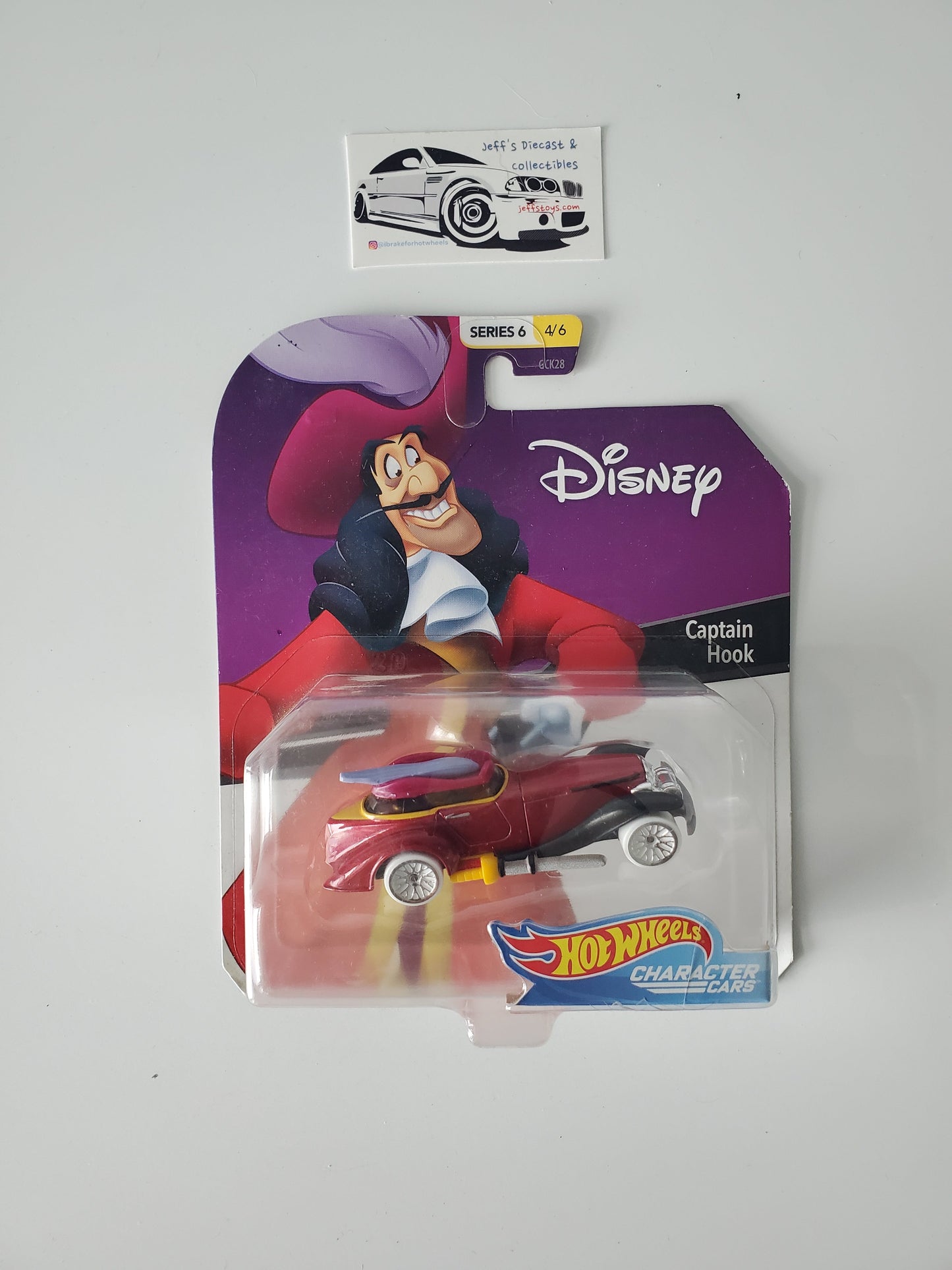 Disney Hot Wheels Character Cars - Captain Hook