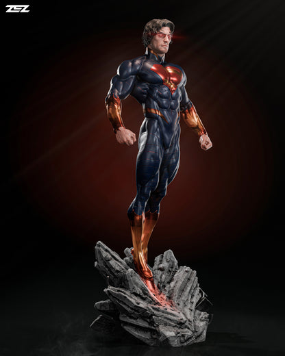 DC Comics Statue - Absolute Superman (1:6 Scale & Bust)