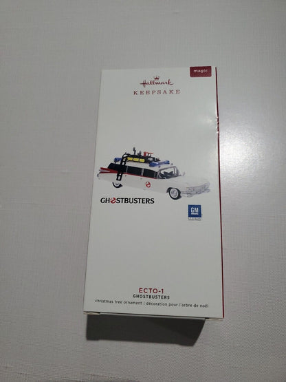 Ghostbusters Ornament - 2019 Hallmark ECTO-1 GHOSTBUSTERS Magic Ornament (Light & Sound)