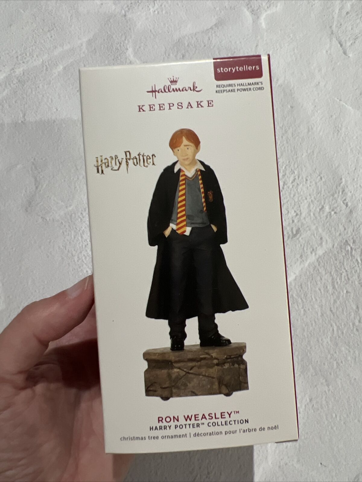 Harry Potter Ornament - 2019 Hallmark Keepsake Ron Weasley Storyteller - Harry Potter Collection