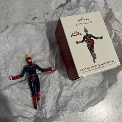 Marvel Ornament - 2019 Hallmark Keepsake Christmas Ornament CAPTAIN MARVEL : RED Version