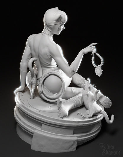 DC Comics Statue - Catwoman (1:8 Scale)