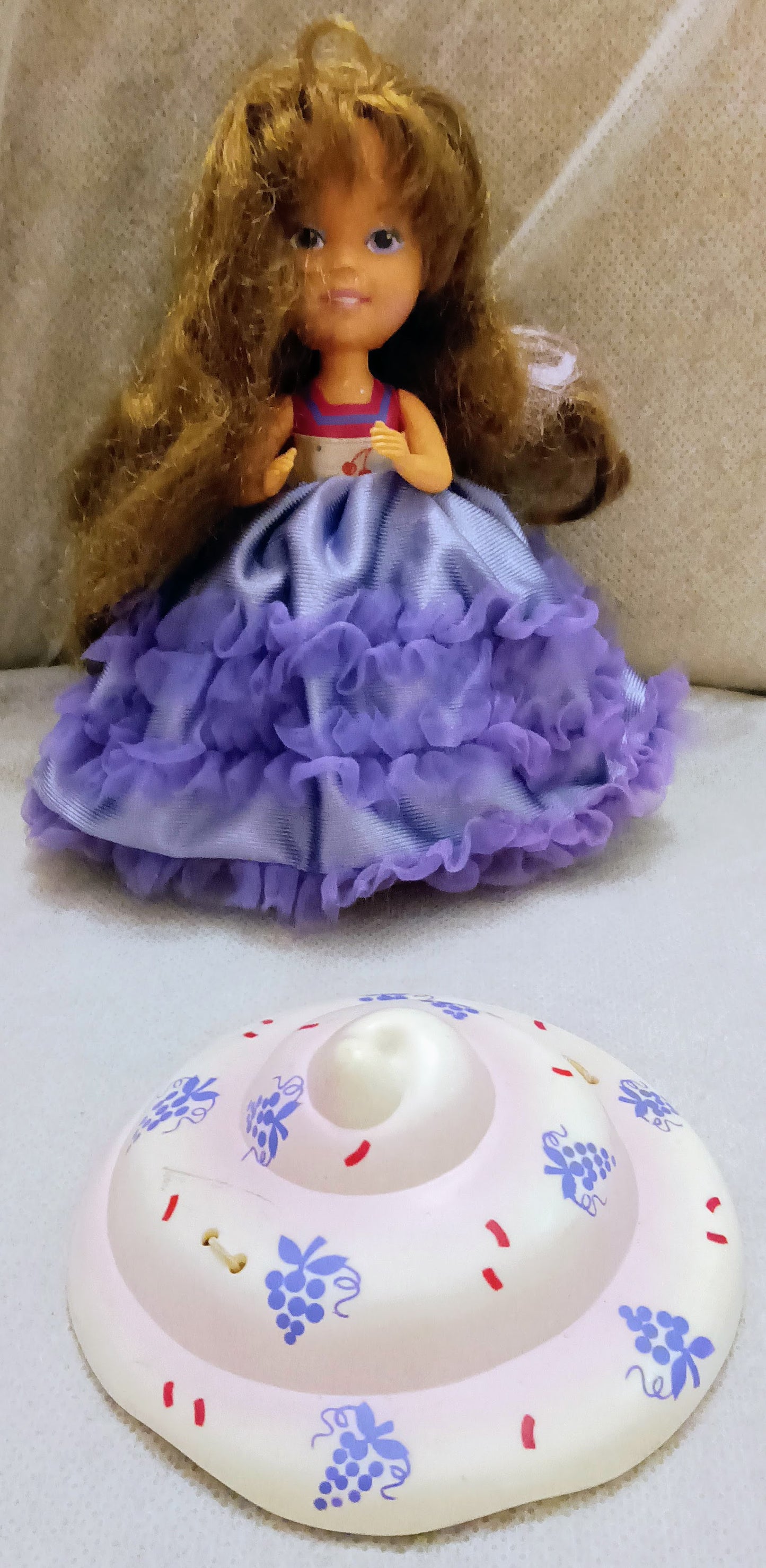 Cupcake doll - Grape Suzette (Cutie Fruiti)