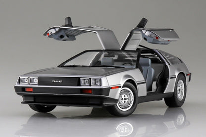 Back to the Future Model Kit - 1982 DeLorean DMC-12 1:24 Scale