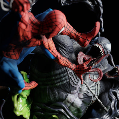 Marvel Comics Statue - Spider-Man x Venom (1:6 Scale & Bust)