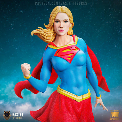 DC Comics Statue - Supergirl (1:8 Scale)