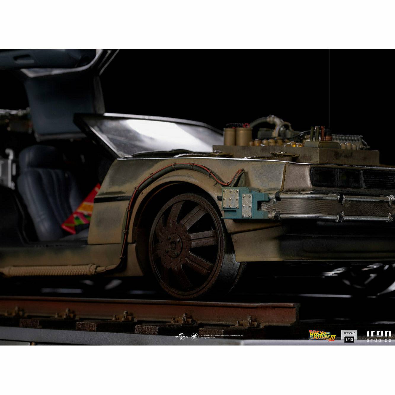Back to the Future Statue - Iron Studios Back to the Future Part III DeLorean 1:10 Scale