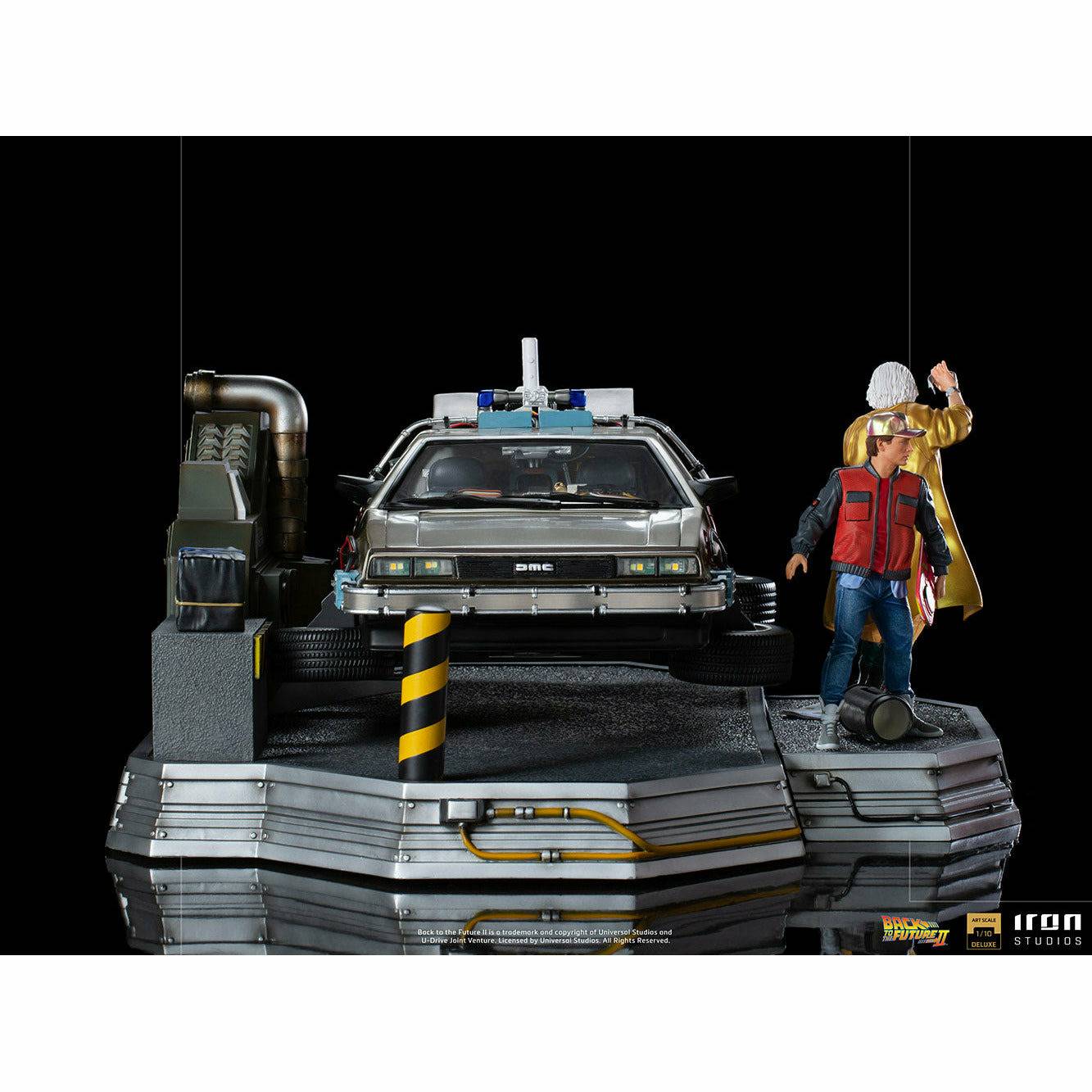 Back to the Future Statue - Iron Studios Back to the Future Part II DeLorean (Full Deluxe Version including Marty McFly and Doc Brown) 1:10 Scale