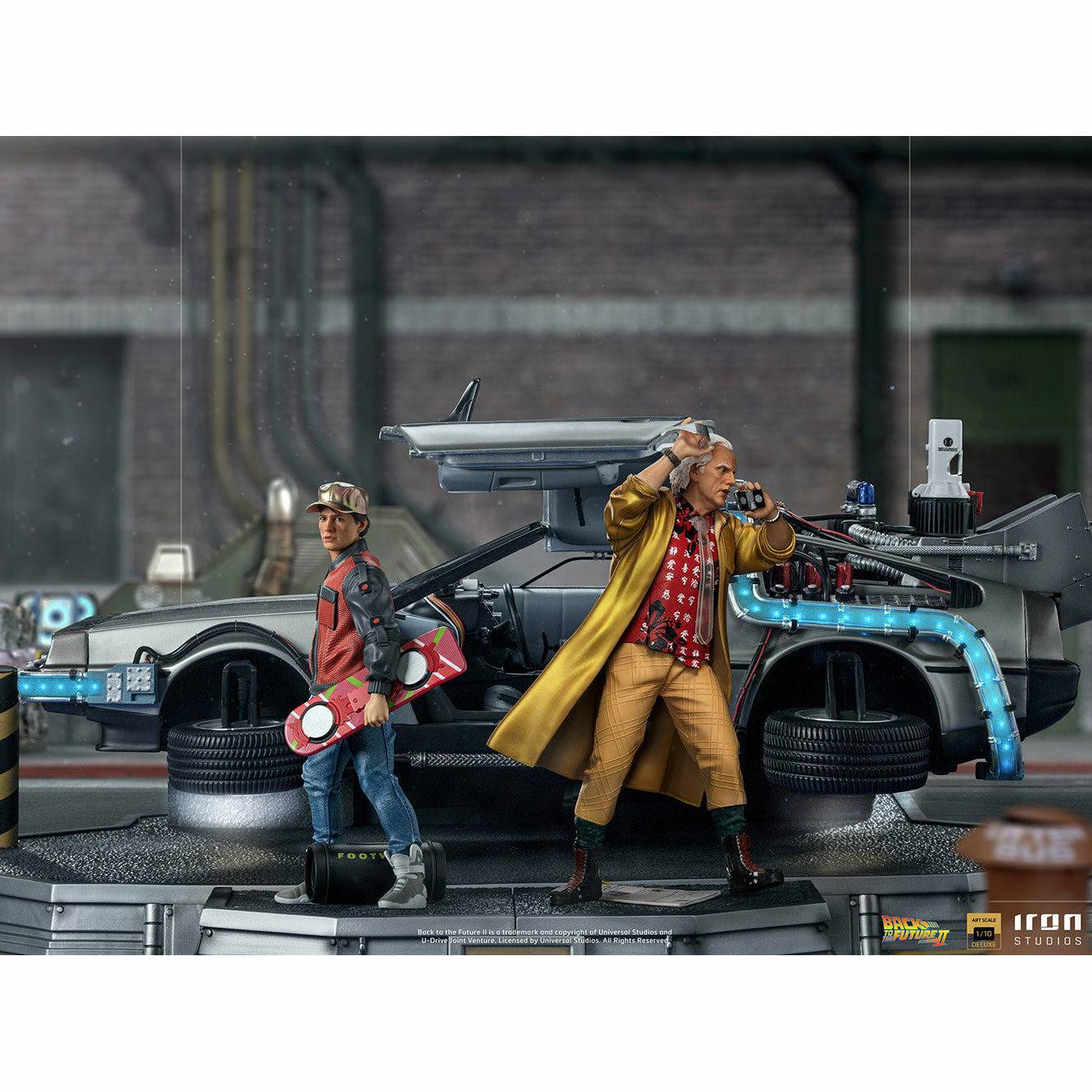 Back to the Future Statue - Iron Studios Back to the Future Part II DeLorean (Full Deluxe Version including Marty McFly and Doc Brown) 1:10 Scale