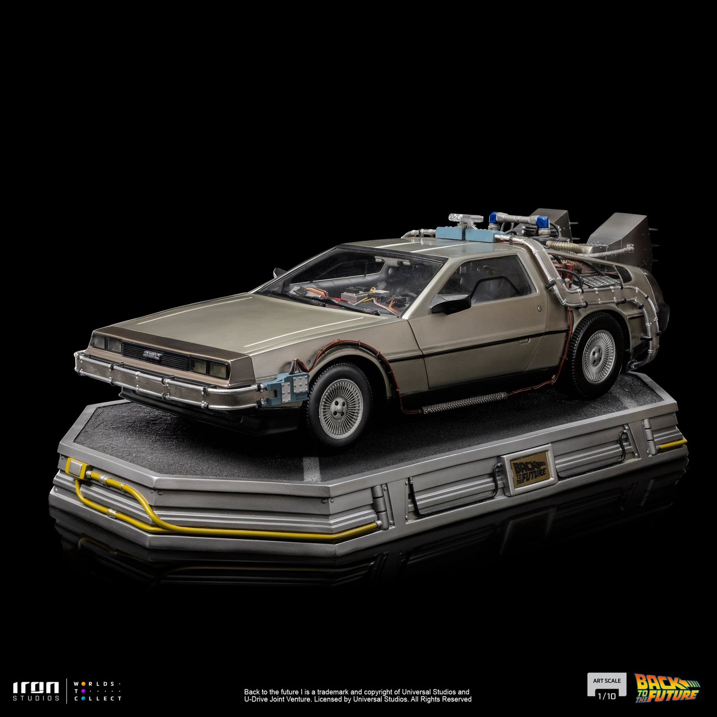Back to the Future Statue - Iron Studios Back to the Future DeLorean 1:10 Scale