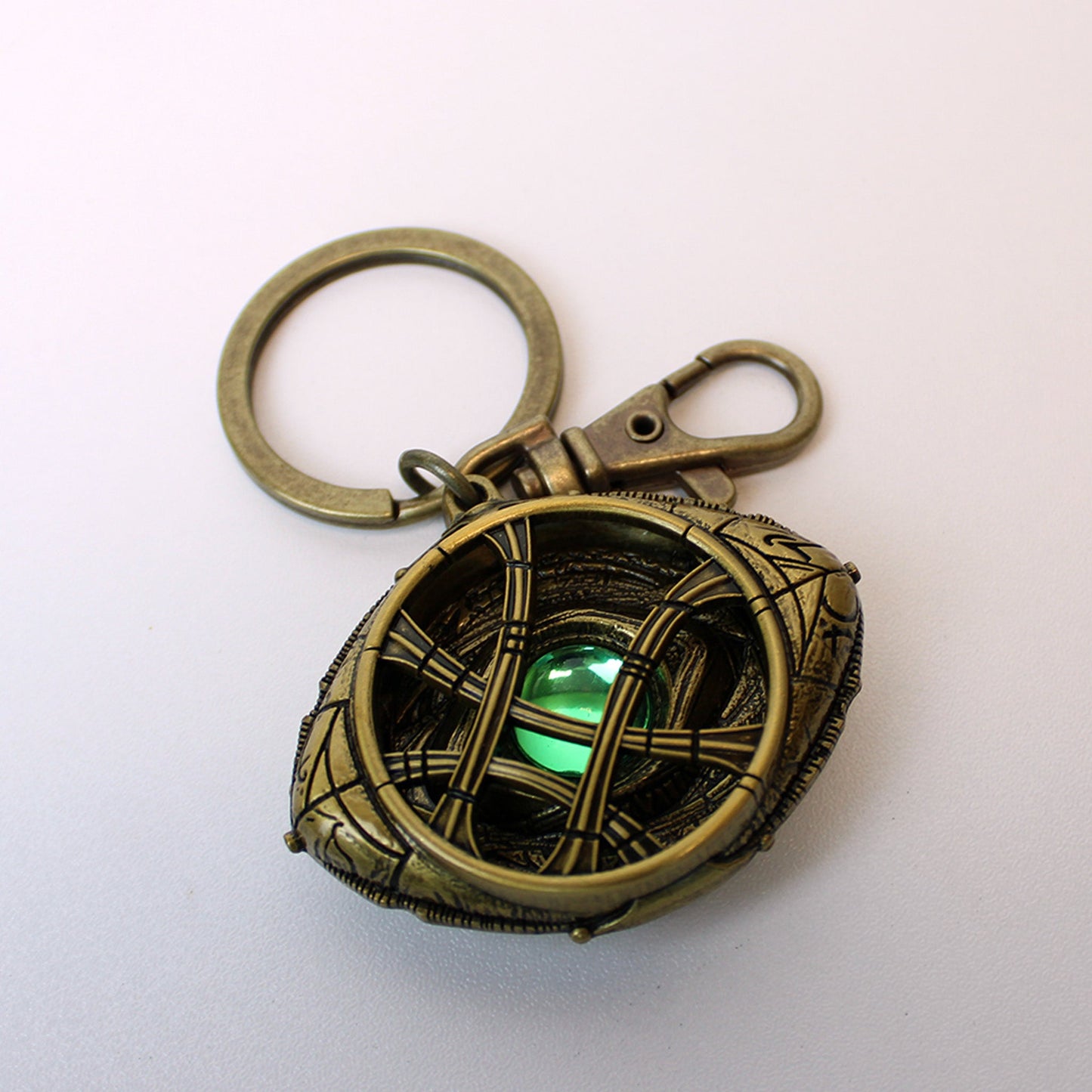 Marvel Doctor Strange Eye of Agamotto Infinity Saga Keychain