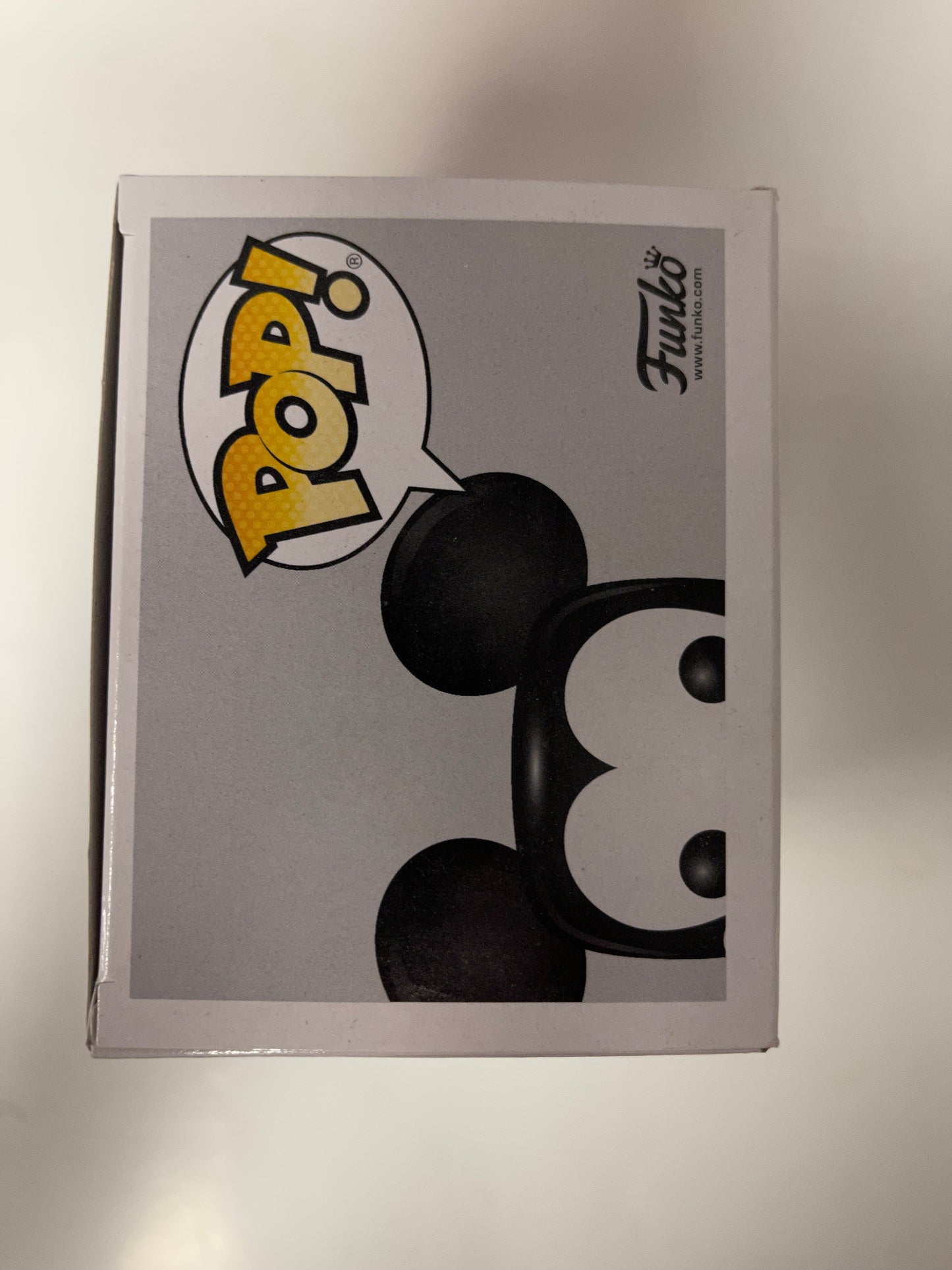 Disney Funko Pop! - Mickey Mouse #01 Hot Topic 2017 Vaulted Exclusive Diamond