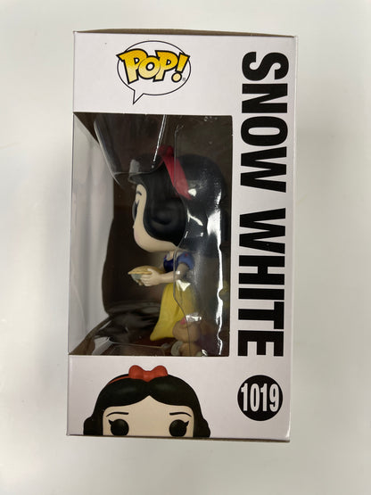 Disney Funko Pop! - Princess Snow White With Pie #1019 Ultimate Collection 2021