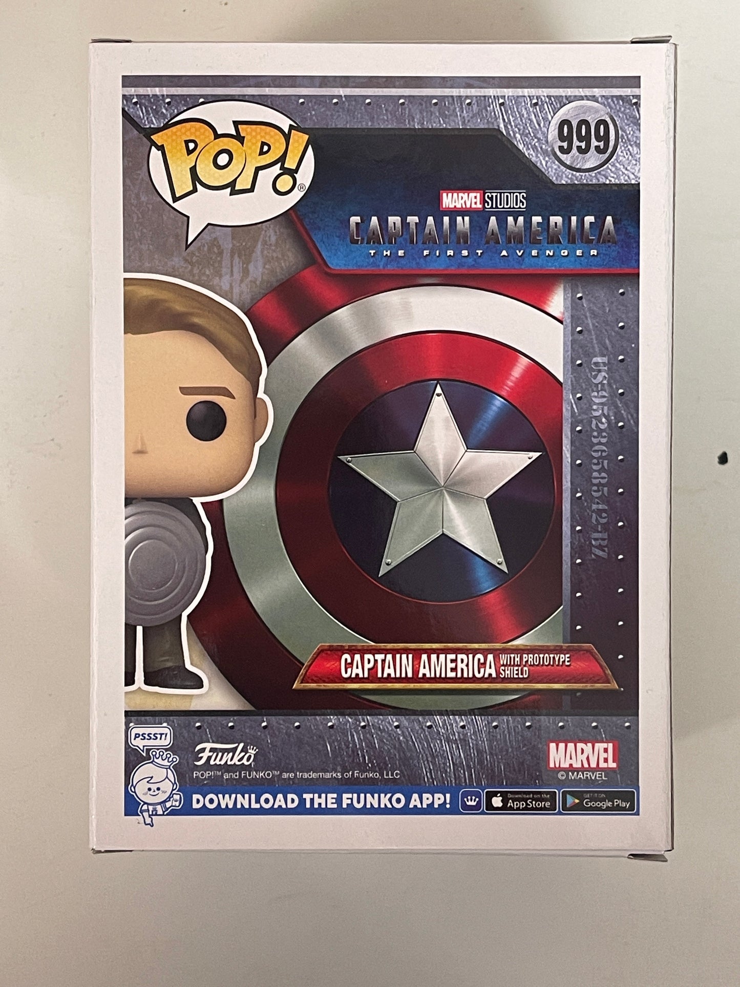 Marvel Funko Pop! - Captain America With Prototype Shield #999 The First Avenger EE Exclusive 2022