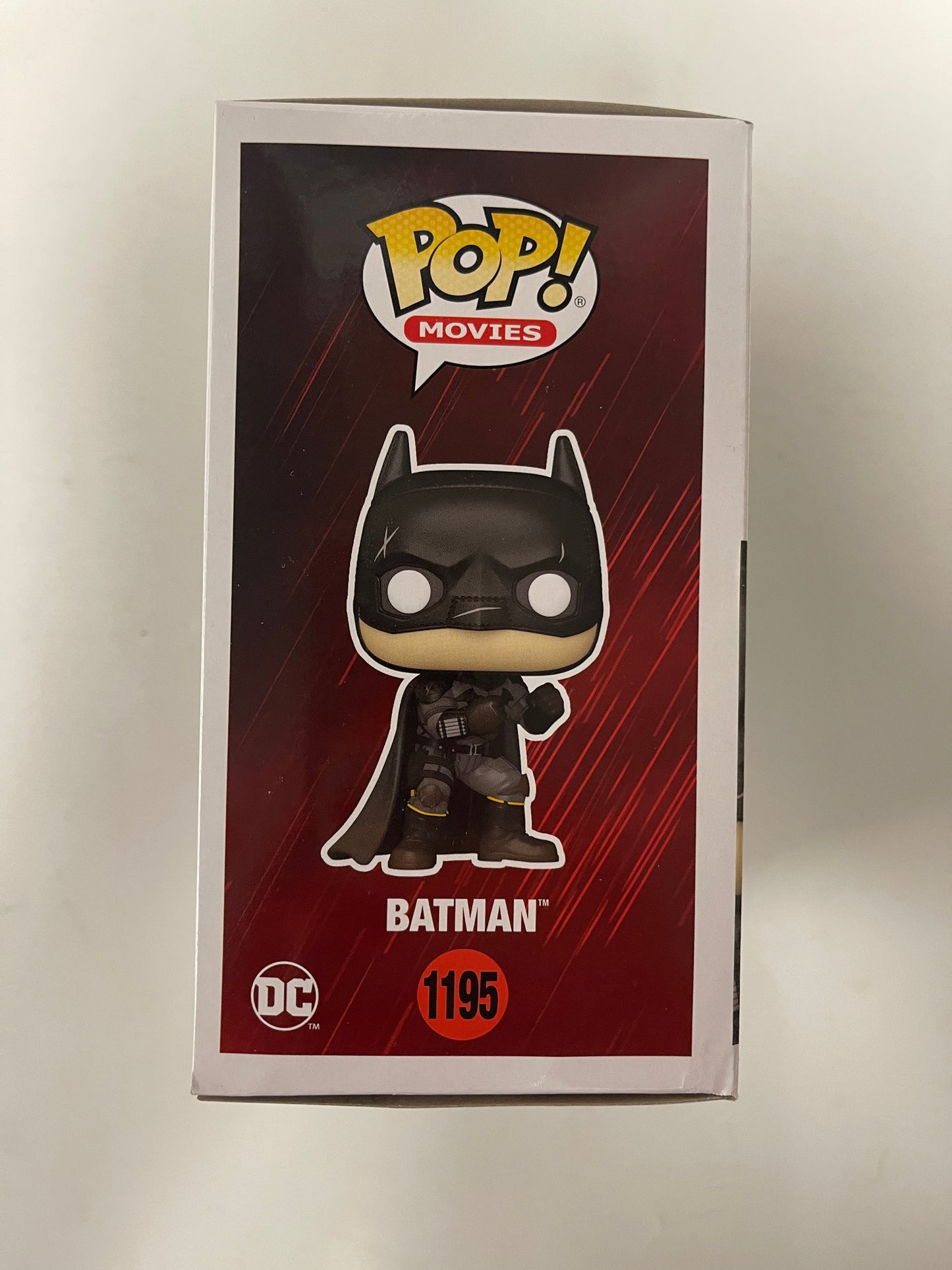 DC Funko Pop! - Batman (Battle Damage) #1195 Hot Topic 2022 Exclusive
