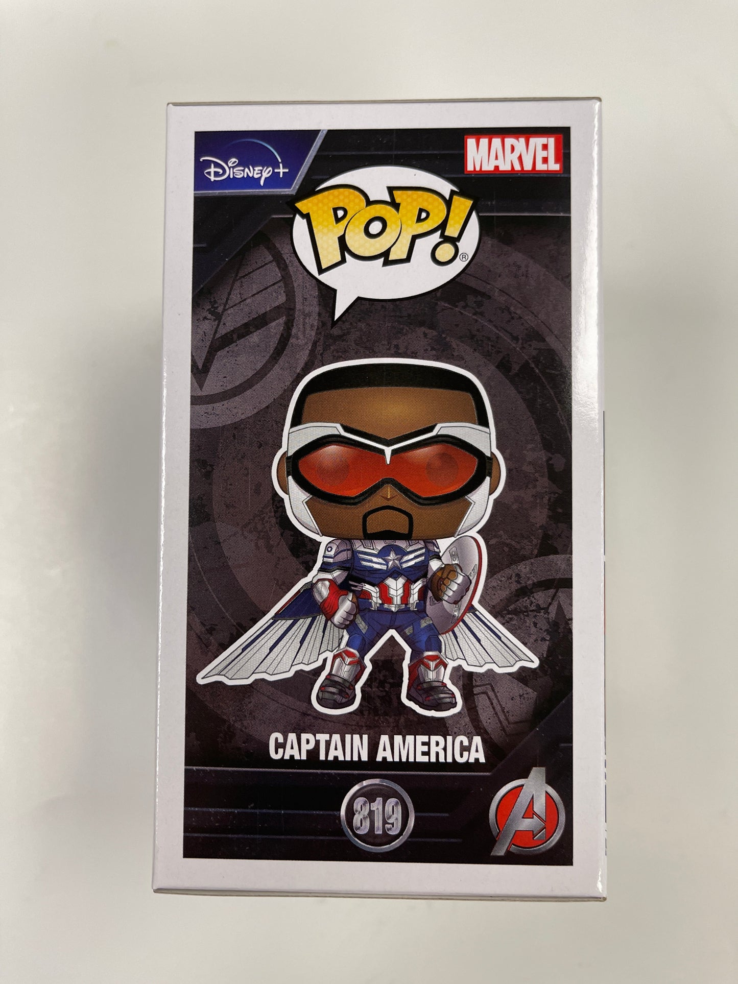 Marvel Funko Pop! - Sam Wilson Captain America #819 GameStop Exclusive