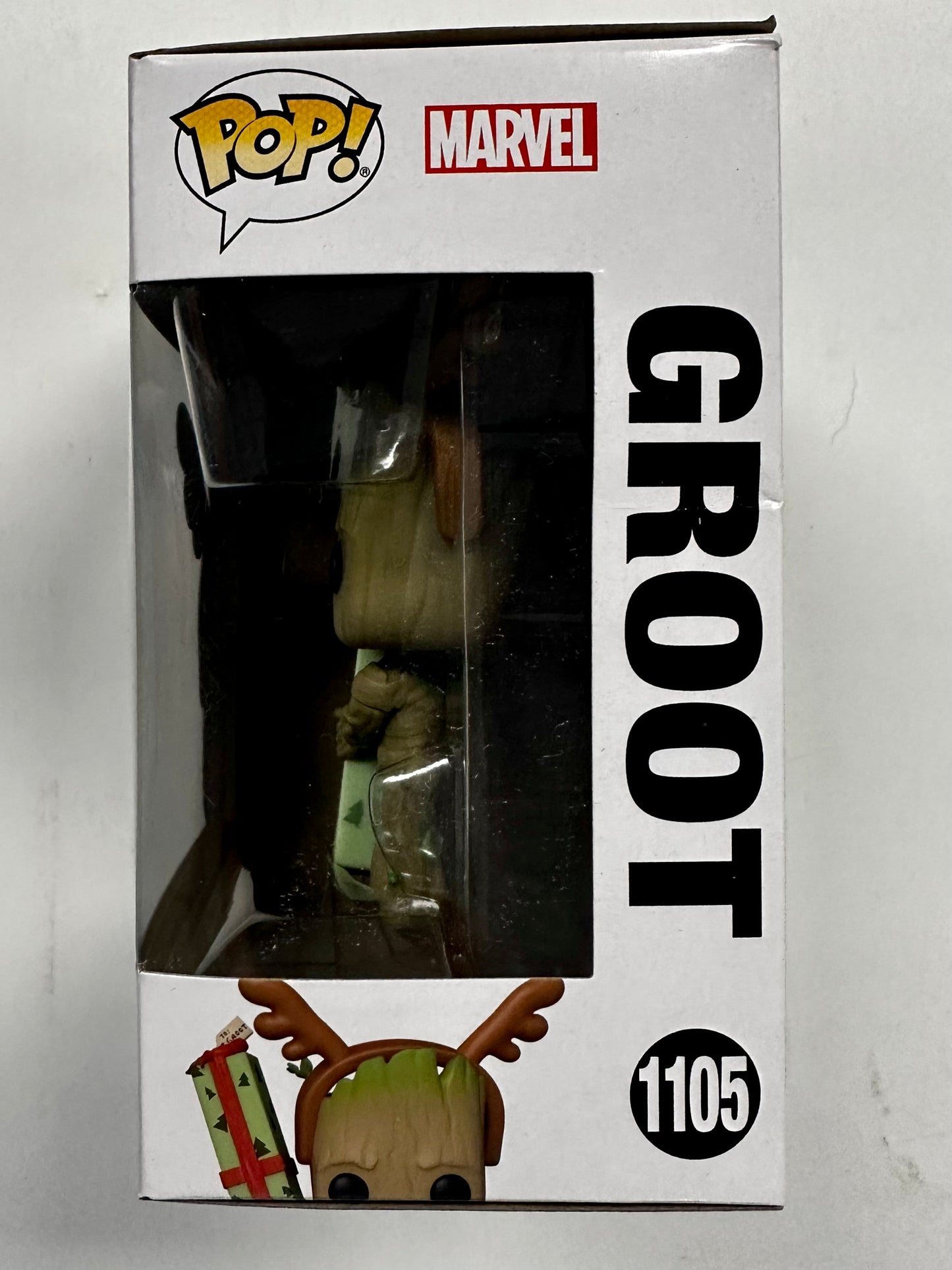 Marvel Funko Pop! - Groot W/ Present #1105 Guardians Of The Galaxy Holiday Special 2022