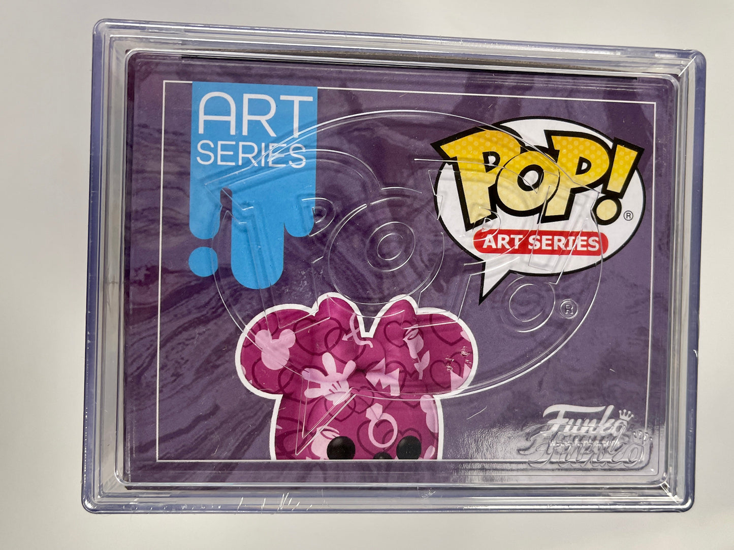 Disney Funko Pop! - Minnie Mouse #23 Art Series Amazon Exclusive W/ Hard Protector