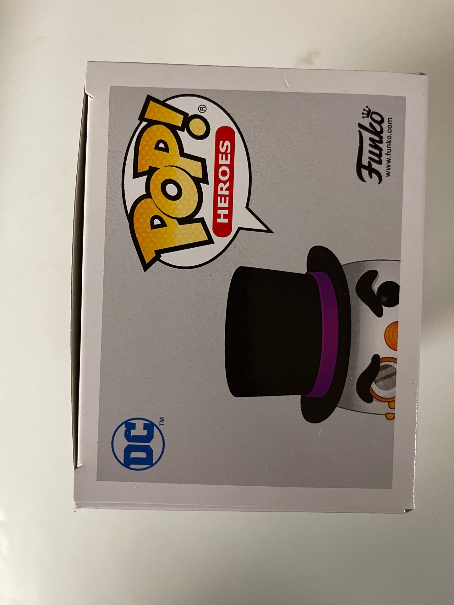 DC Funko Pop! - The Penguin Snowman #367 Hot Topic Holiday Vaulted Exclusive