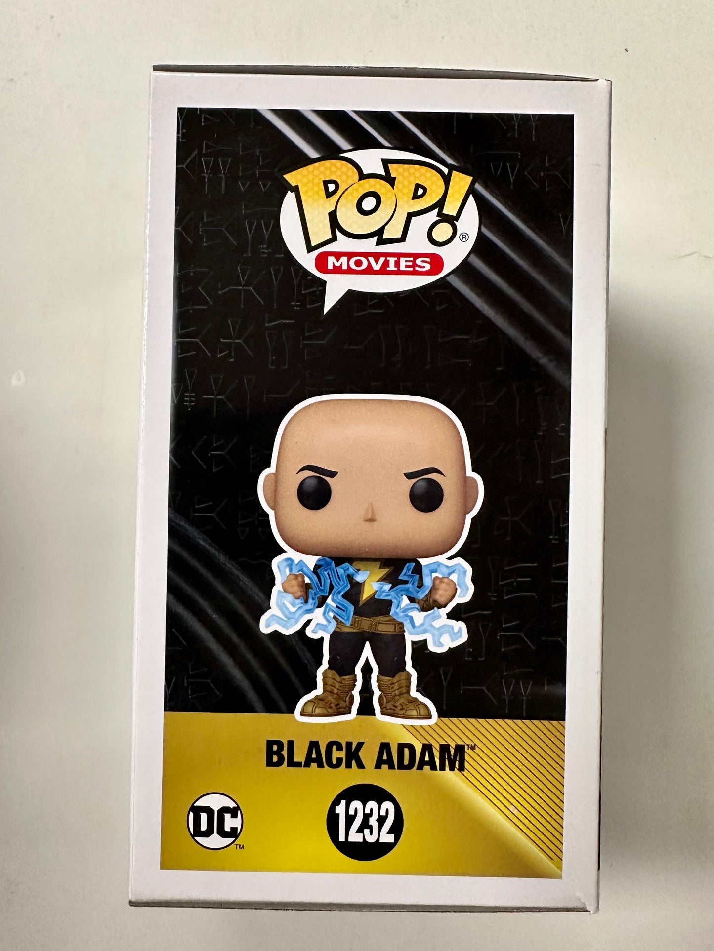 DC Funko Pop! - Black Adam #1232 DCEU Dwayne Rock Johnson Glow Chase