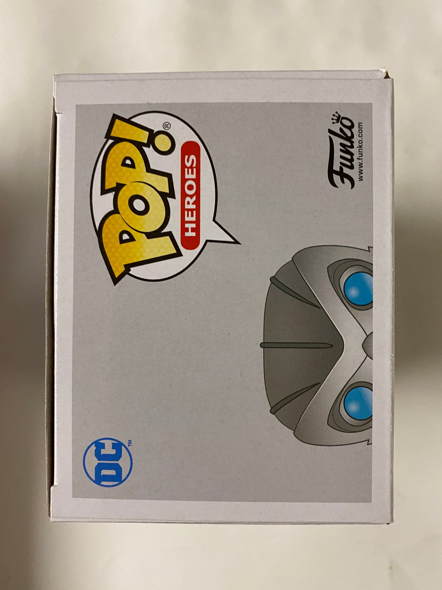 DC Funko Pop! - Owlman #276 Hot Topic 2019 Vaulted Exclusive