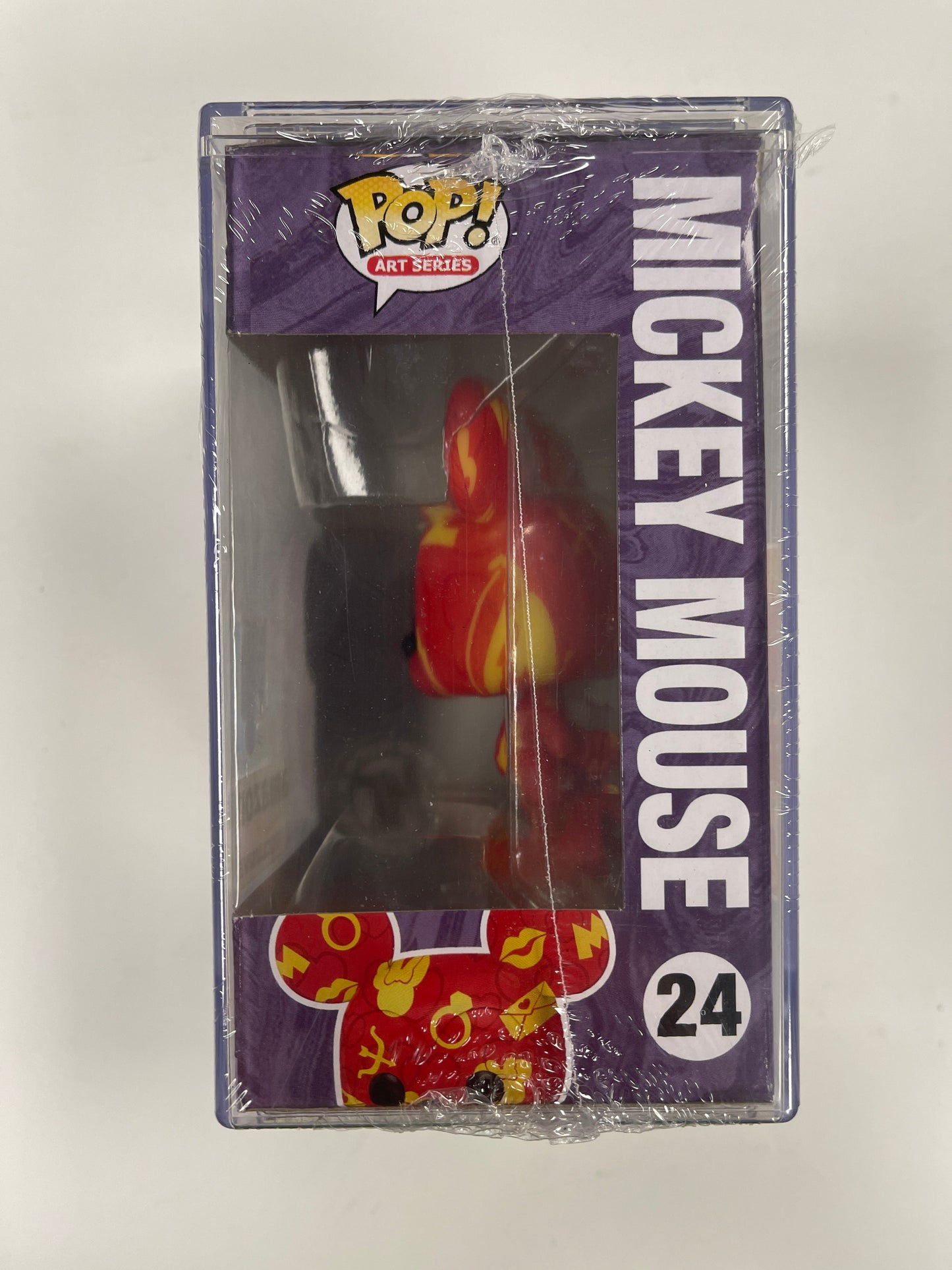 Disney Funko Pop! - Minnie Mouse #24 Art Series Amazon Exclusive W/ Hard Protector