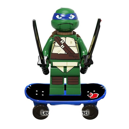 TMNT Lego Custom Minifigure - Leo with skateboard