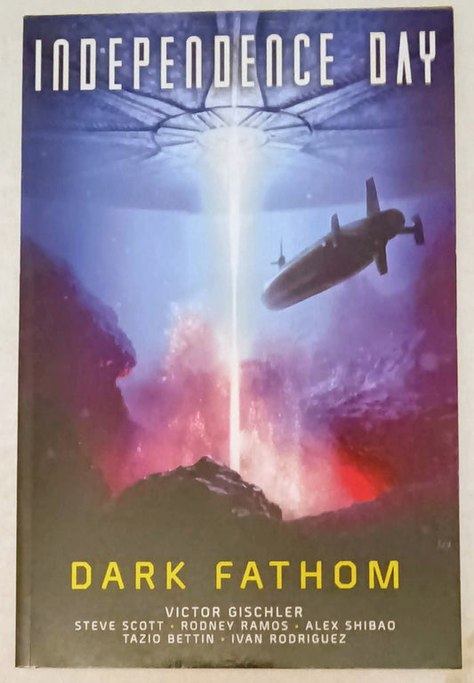 Titan TPB: Independence Day - Dark Fathom