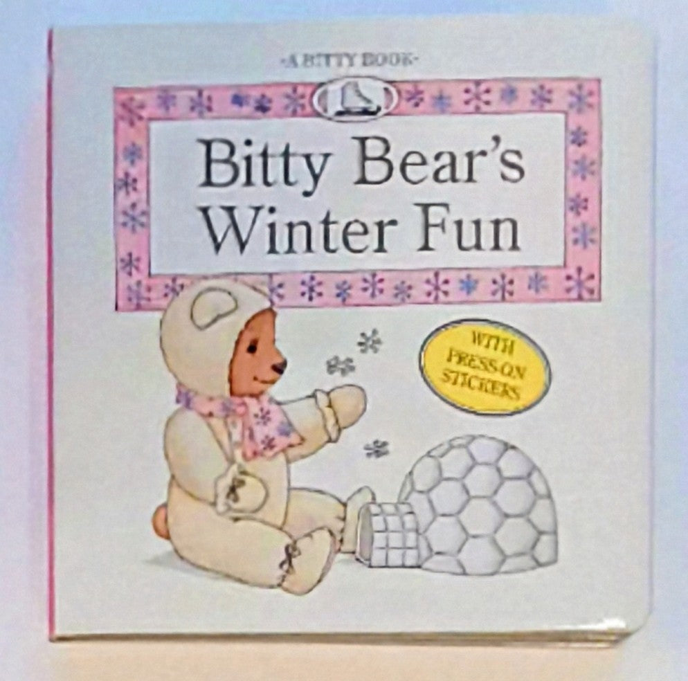 Bitty Baby Fold Out Bitty Book - Bitty Bear's Winter Fun (American Girl)