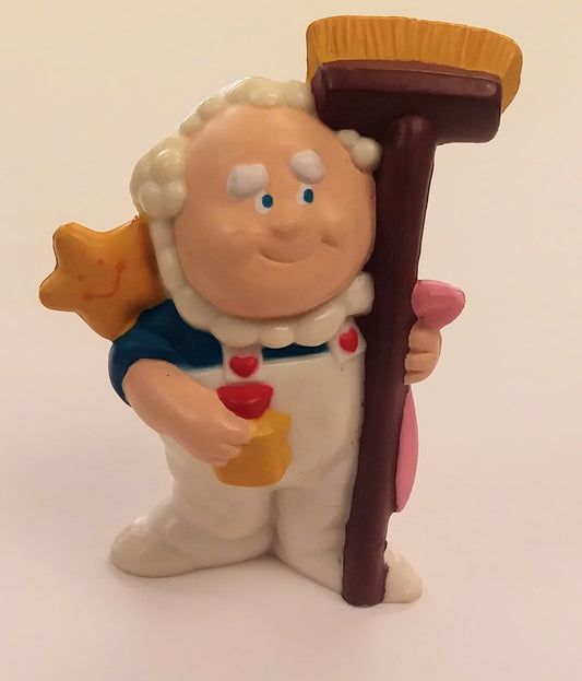 Care Bears mini figure - Cloud Keeper (with broom)